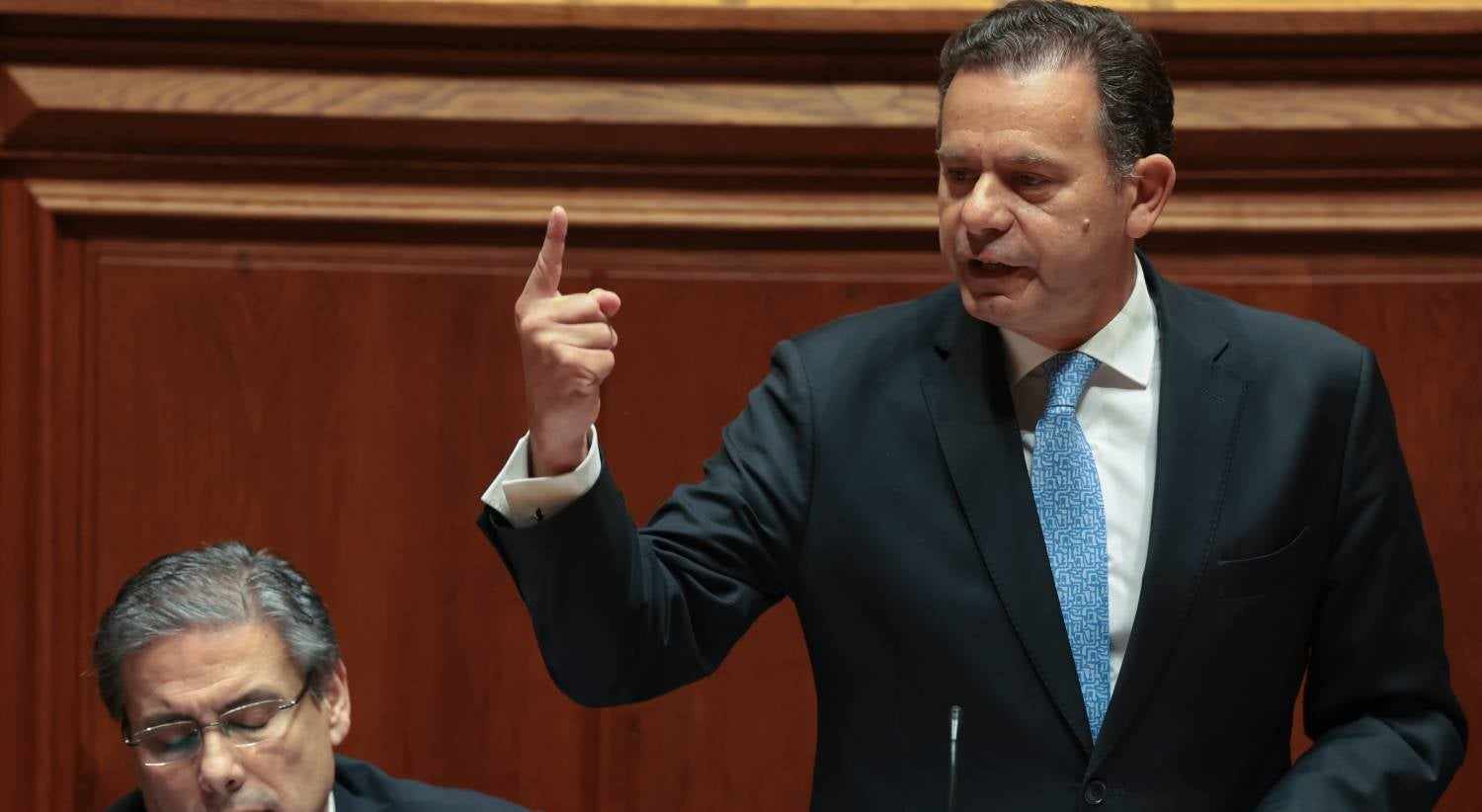 Montenegro backs minister in debate centred on health problems