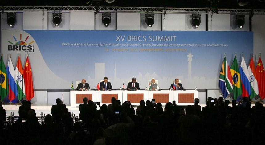 El grupo BRICS se unirá a otros seis países