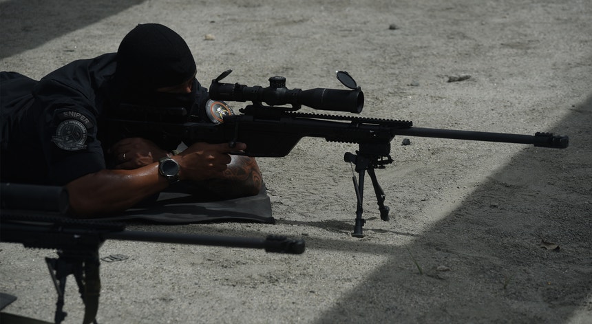Imagem de EUA venderam espingardas de sniper à polícia do Rio de Janeiro