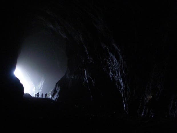 Media player poster frame