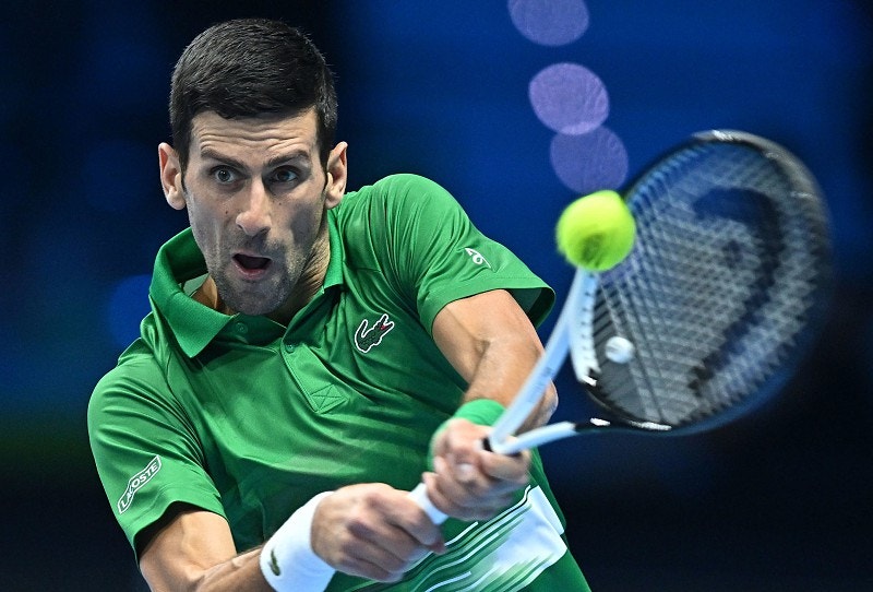 Carlos Alcaraz e Novak Djokovic vencem na estreia em Roland Garros, tênis