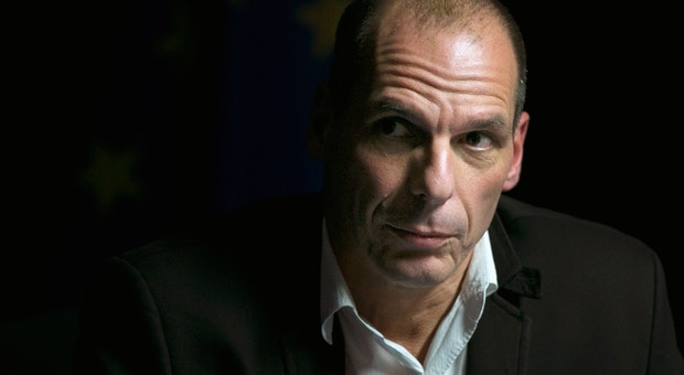 “Como já havia dito o primeiro-ministro, não estamos colados aos lugares”, advertiu o ministro grego das Finanças, Yanis Varoufakis, recuperando palavras de Alexis Tsipras
