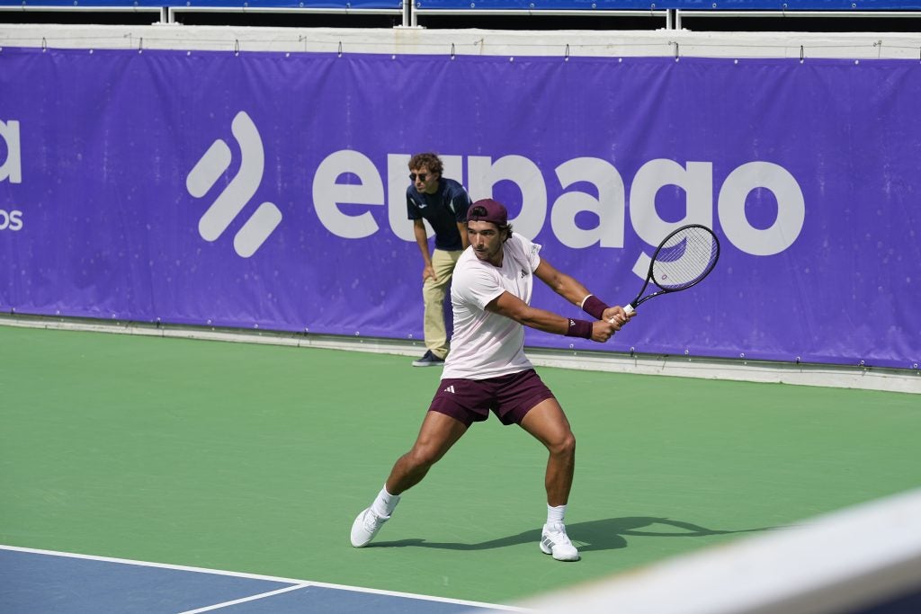 Henrique Rocha conquista em casa título do Porto Open em ténis