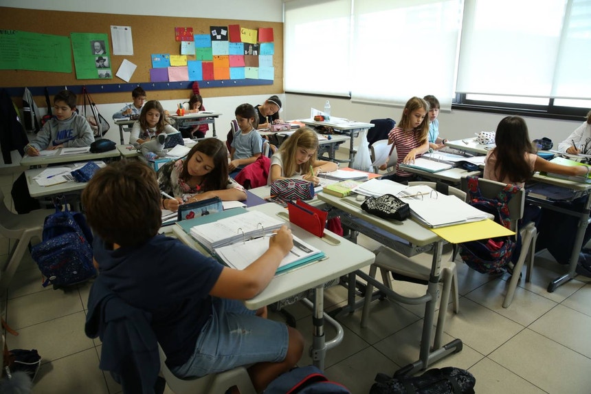 Alunos dão sinais de melhorias nos exames de matemática e português