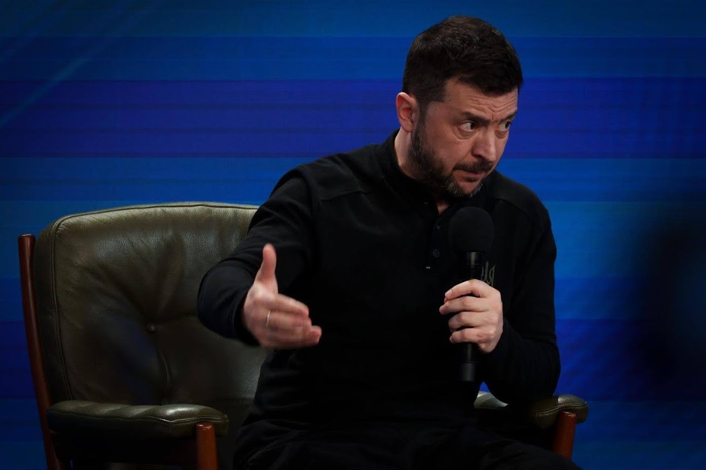 Linha da frente e garantias de segurança. Zelensky revela plano de paz revisto com Estados Unidos