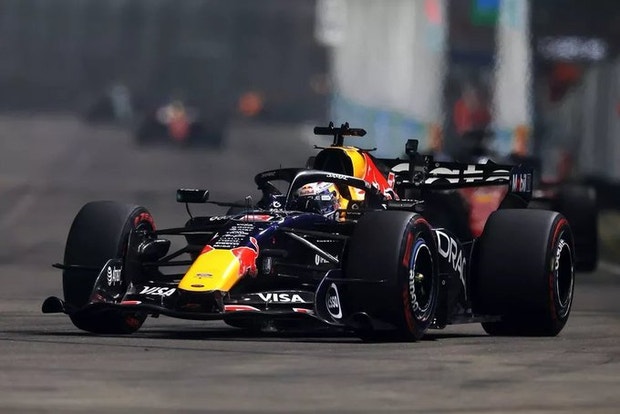 Imagem ilustrativa: Max Verstappen vence em Singapura. Antonelli pode ser campeão na próxima corrid