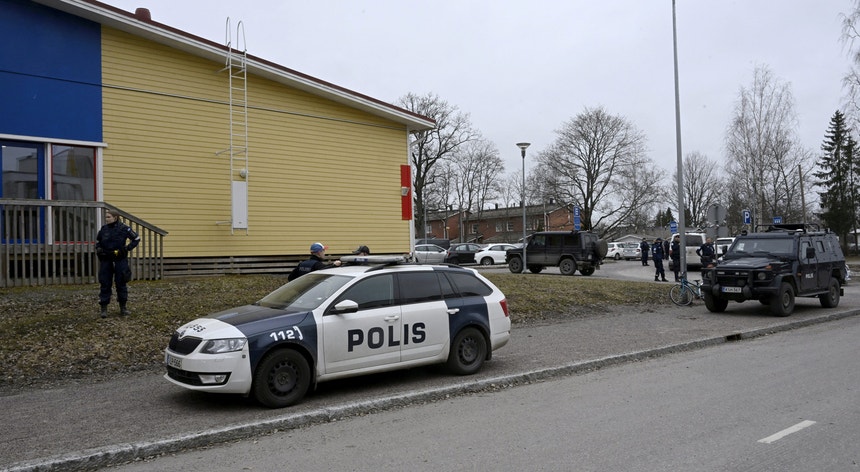 Suspect arrêté.  Finlande : une fusillade dans une école fait plusieurs blessés et un mort
