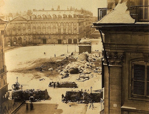  Queda da coluna de Vend&ocirc;me 