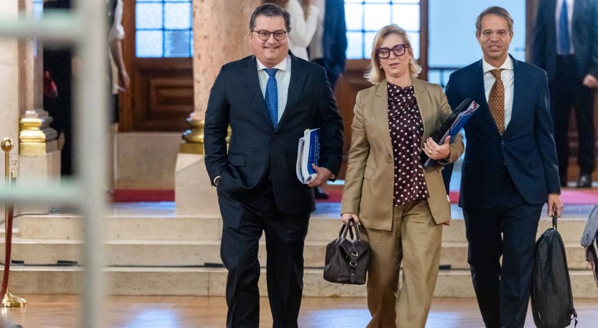 OE2027. Conselho de Finanças Publicas considera excedente plausível mas alerta para riscos