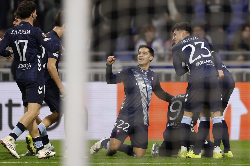 LE: Lyon, de Paulo Fonseca, em inferioridade prematura e afastado pelo Celta