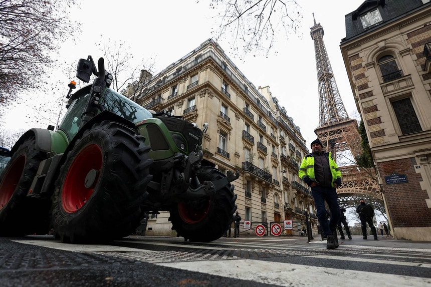 Imagem de França. Agricultores protestam contra acordo UE - Mercosul e política agrícola