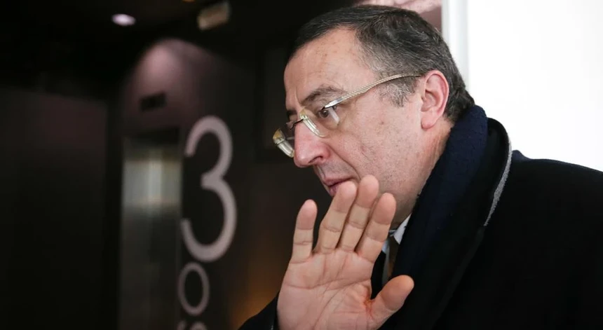 Imagem de Parlamento aprova audição de Carlos Alexandre sobre fraudes no SNS