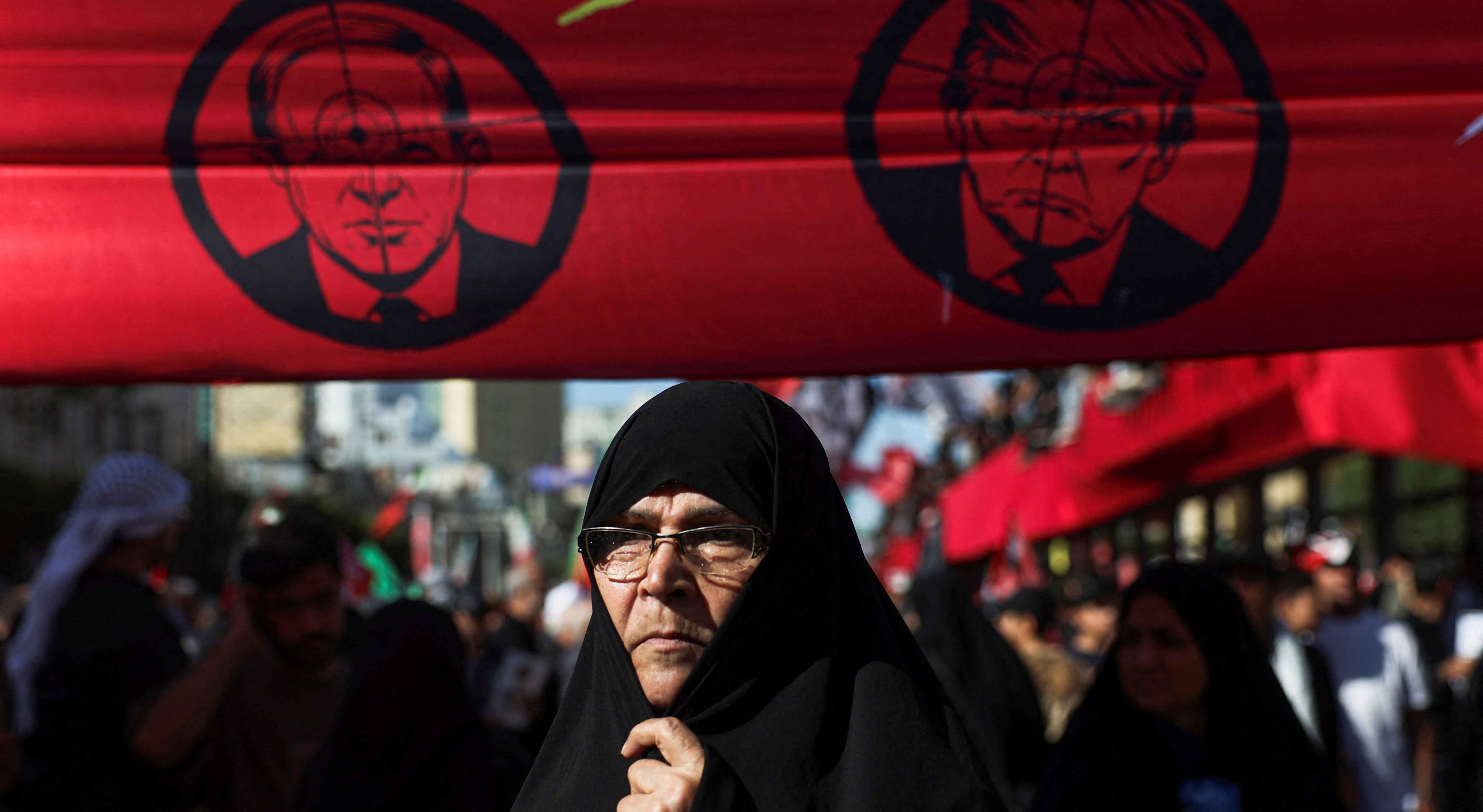 Irán atacó objetivos militares de EE.UU. en el Golfo el día del entierro de Ali Khamenei