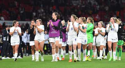 Euro feminino. Inglaterra vence no arranque da prova