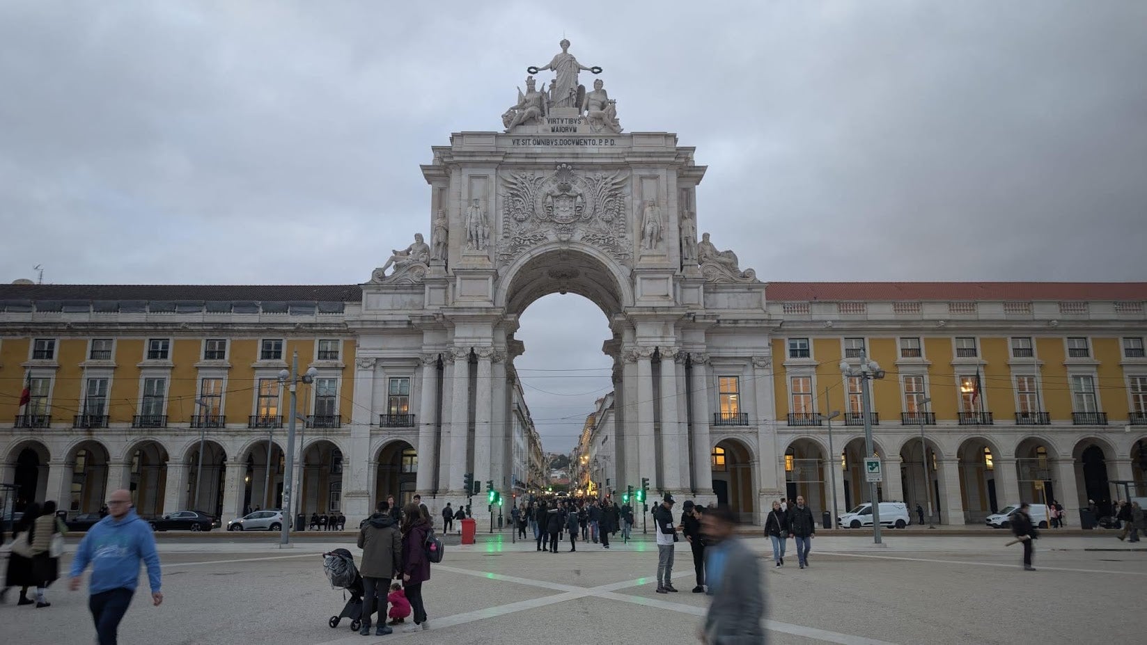 Portugal completa primeiro semestre com excedente orçamental de 0,5%