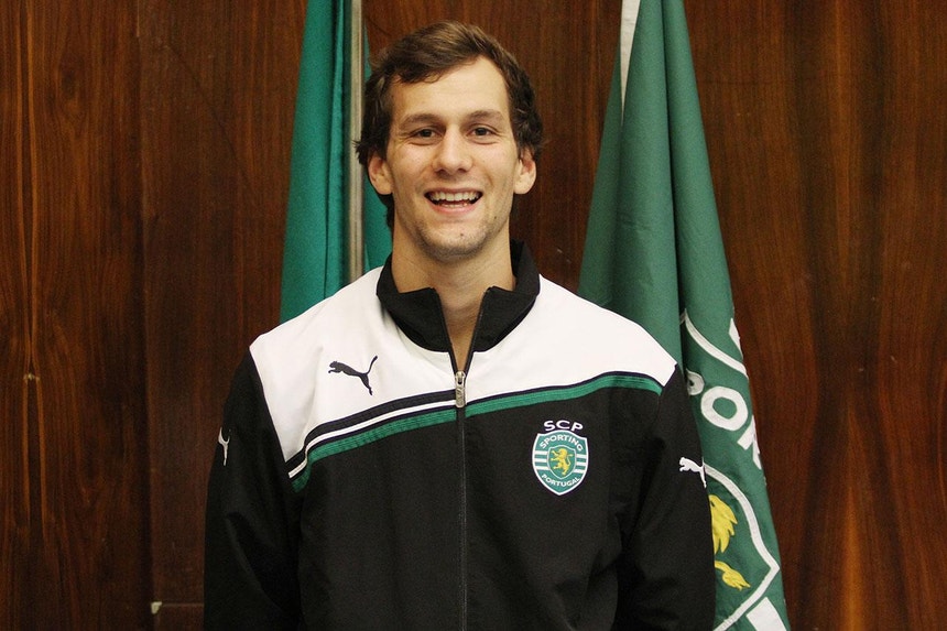 d02f52f6a61878c90be5af9eeadd2ed8