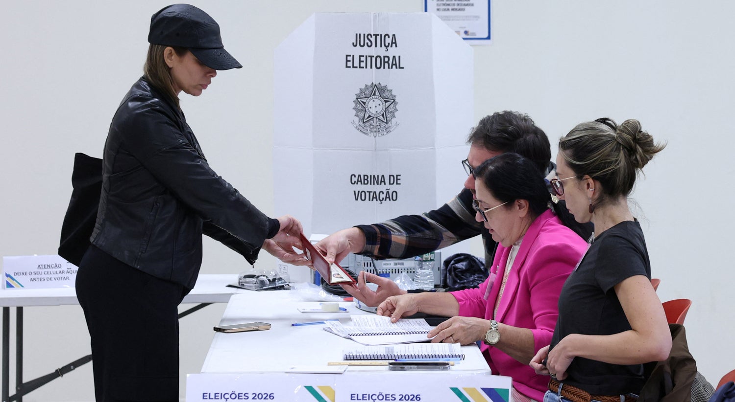 Líder do Tribunal Eleitoral do Brasil descarta interferência estrangeira