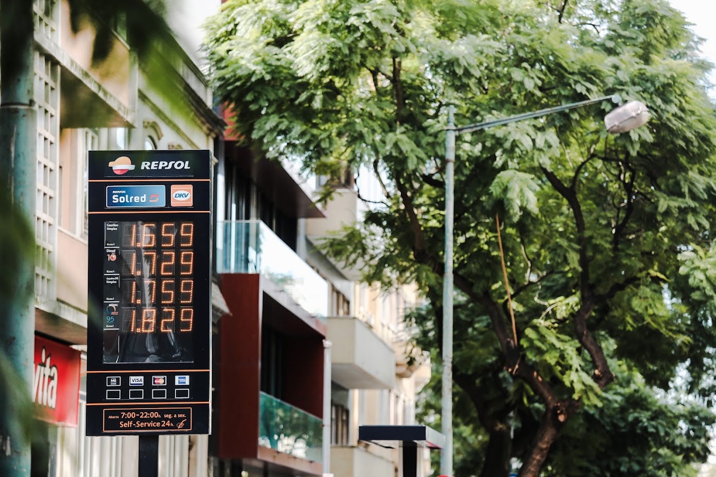 Postos de combustível têm de afixar desconto do ISP a partir do dia 17