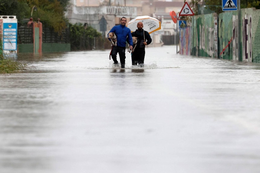 Tempestade Adam provocou dois mortos em Espanha