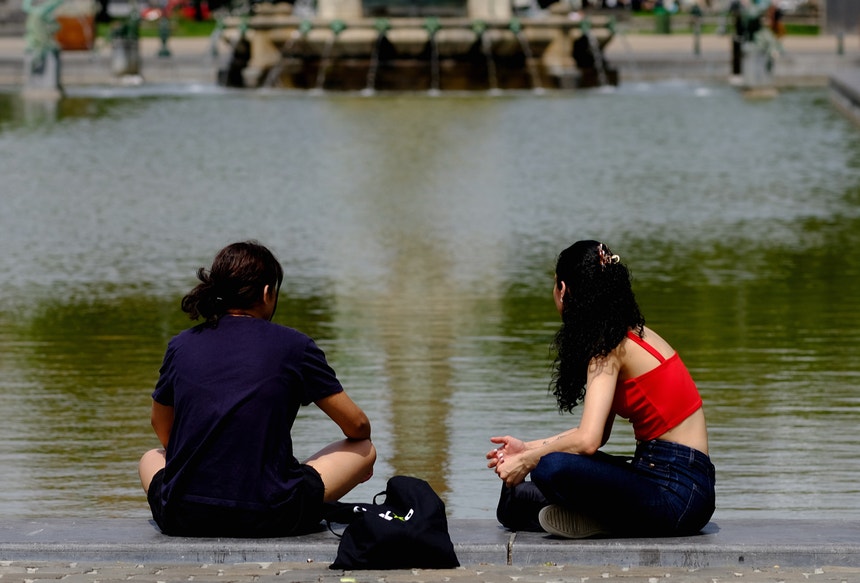 Imagem de Onda de calor na Bélgica. Temperatura no solo chega aos 47 graus em Bruxelas