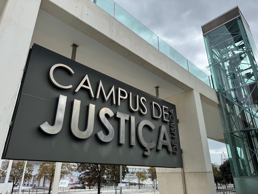 Imagem ilustrativa: "Sr. Engenheiro, alegadamente um musical". Operação Marquês chega ao teatro