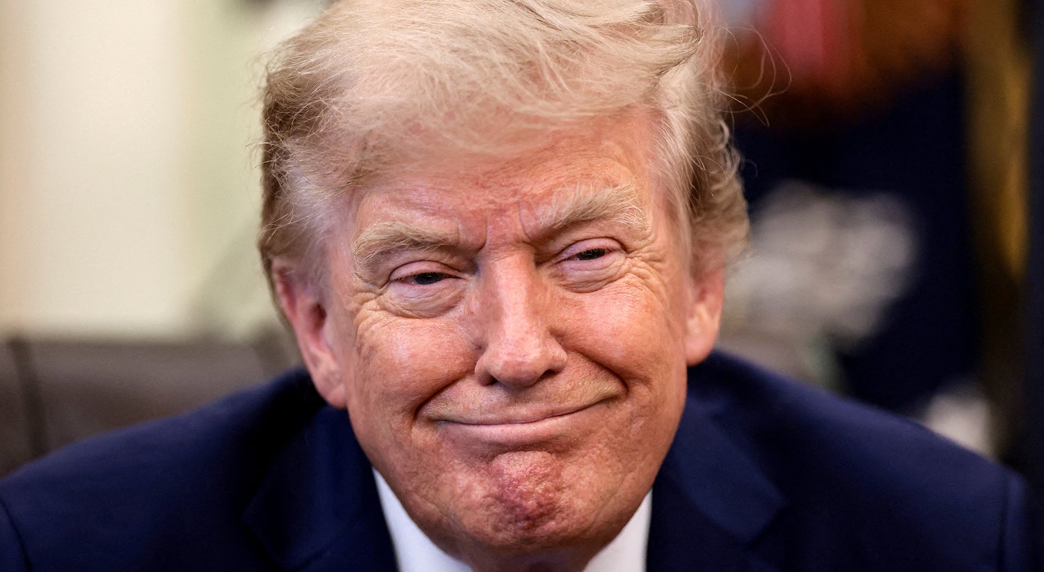 Trump reconhece escassez de algumas armas mas garante que EUA têm munições suficientes