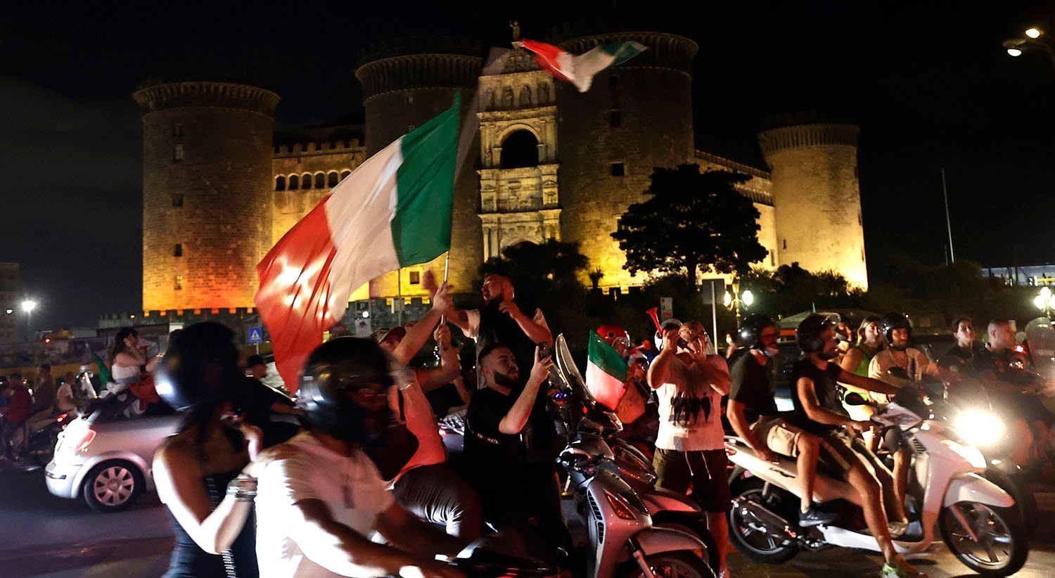  Em Naples | Foto: Ciro De Luca - Reuters 