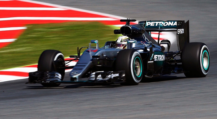 Hamilton na pole pela 3ª vez em 2016
