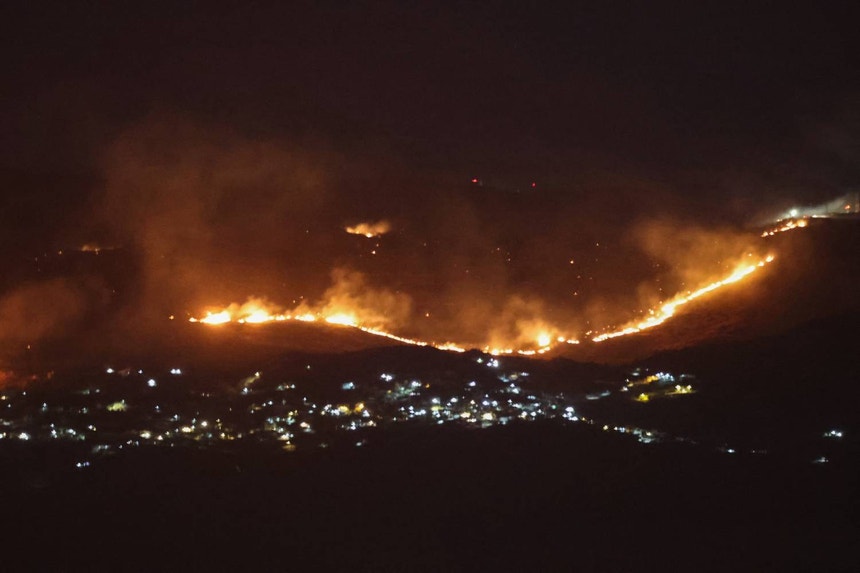 Imagem de Bombeiros do Líbano acusam Israel de provocar fogos florestais de forma deliberada