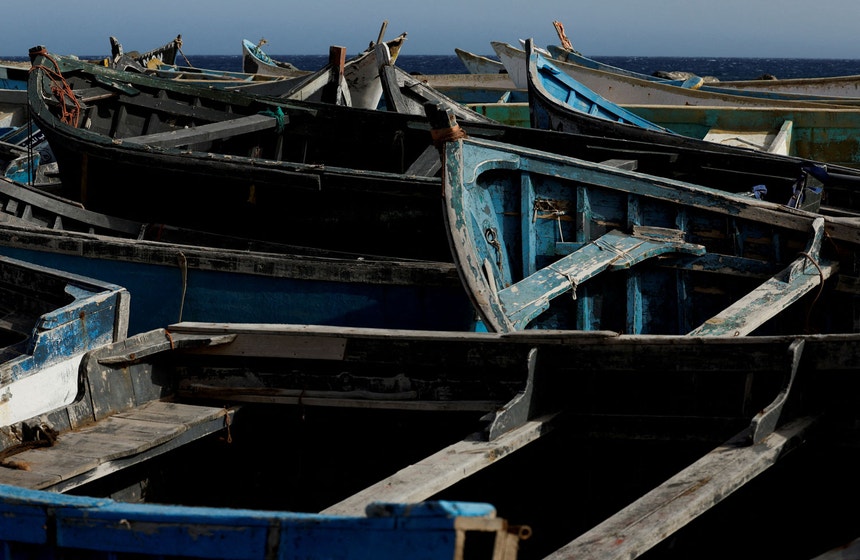 Barcos usados pelos migrantes no porto de Arinaga, na ilha da Gran Canária 
