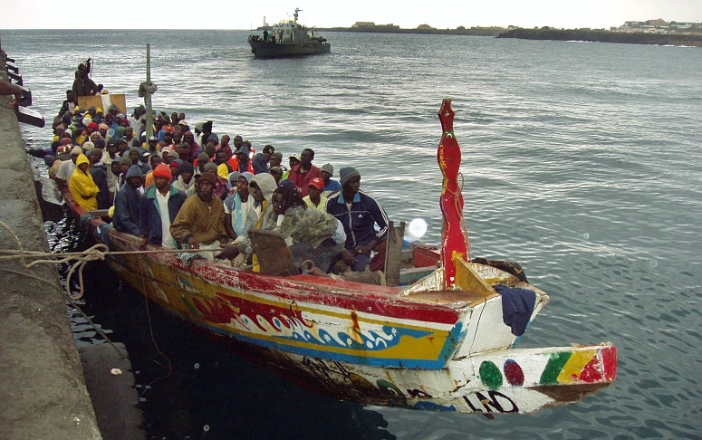 Em Cabo Verde mais uma embarcação dá à costa com migrantes
