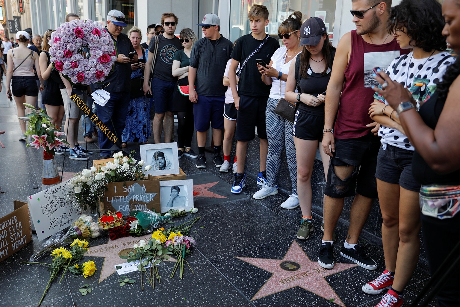  Mike Blake - Reuters 