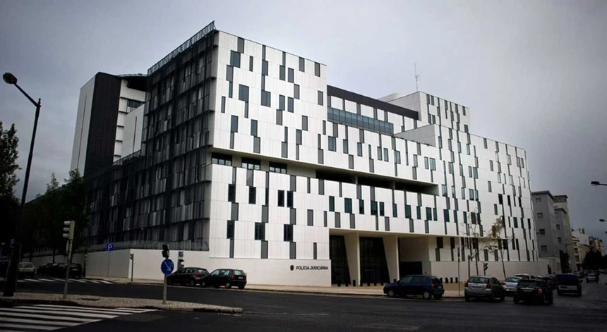 Imagem de Pirataria audiovisual. Economia portuguesa perde 200 milhões de euros por ano