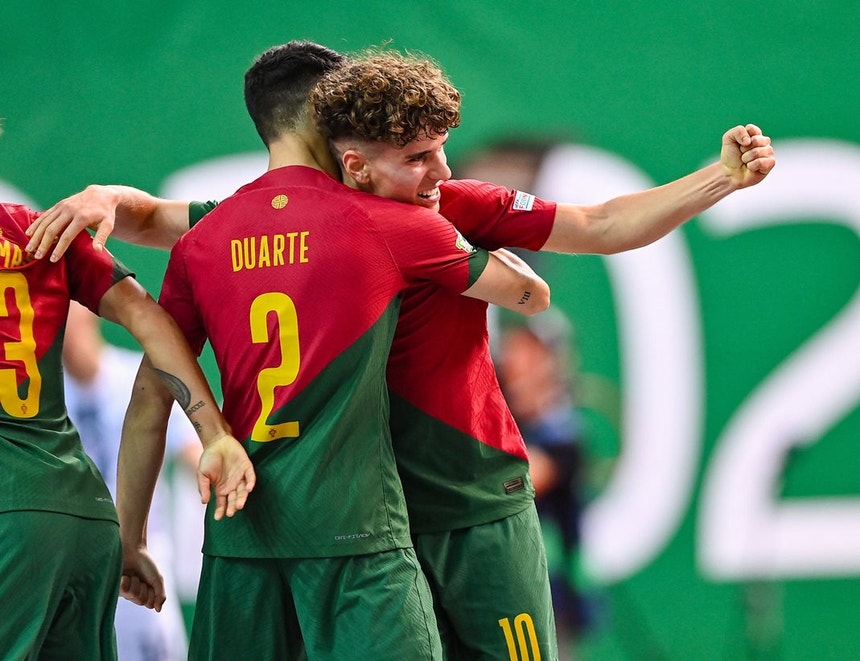 Portugal fecha com chave de ouro a fase de grupos do Europeu de sub-19