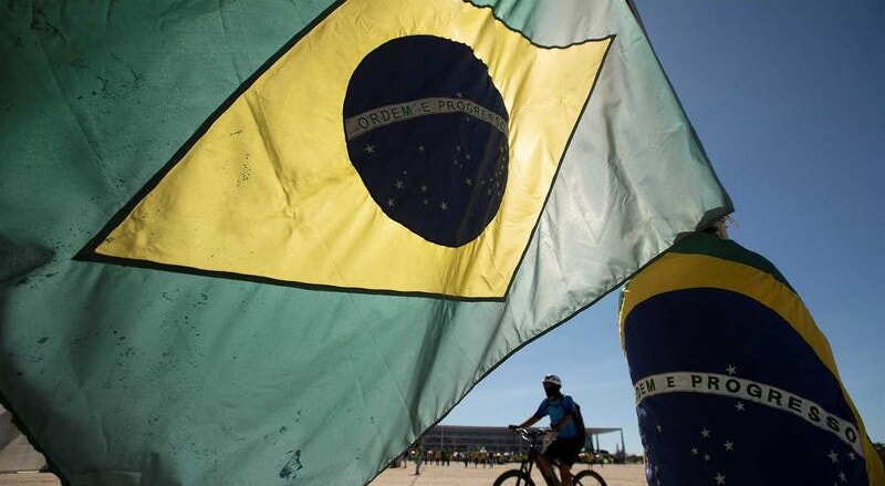 Inflação no Brasil em janeiro foi a maior para o mês em seis anos