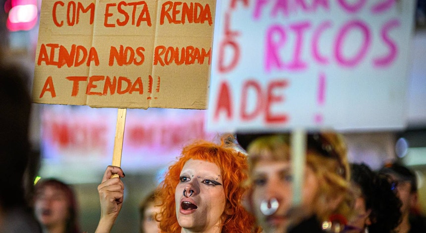Imagem de Manifestantes pela habitação no Porto vão montar tendas para continuar protesto