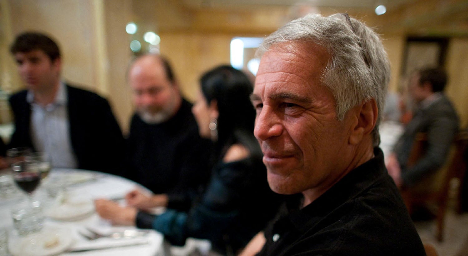 Democratas do Congresso dos EUA divulgam mais imagens do caso Epstein