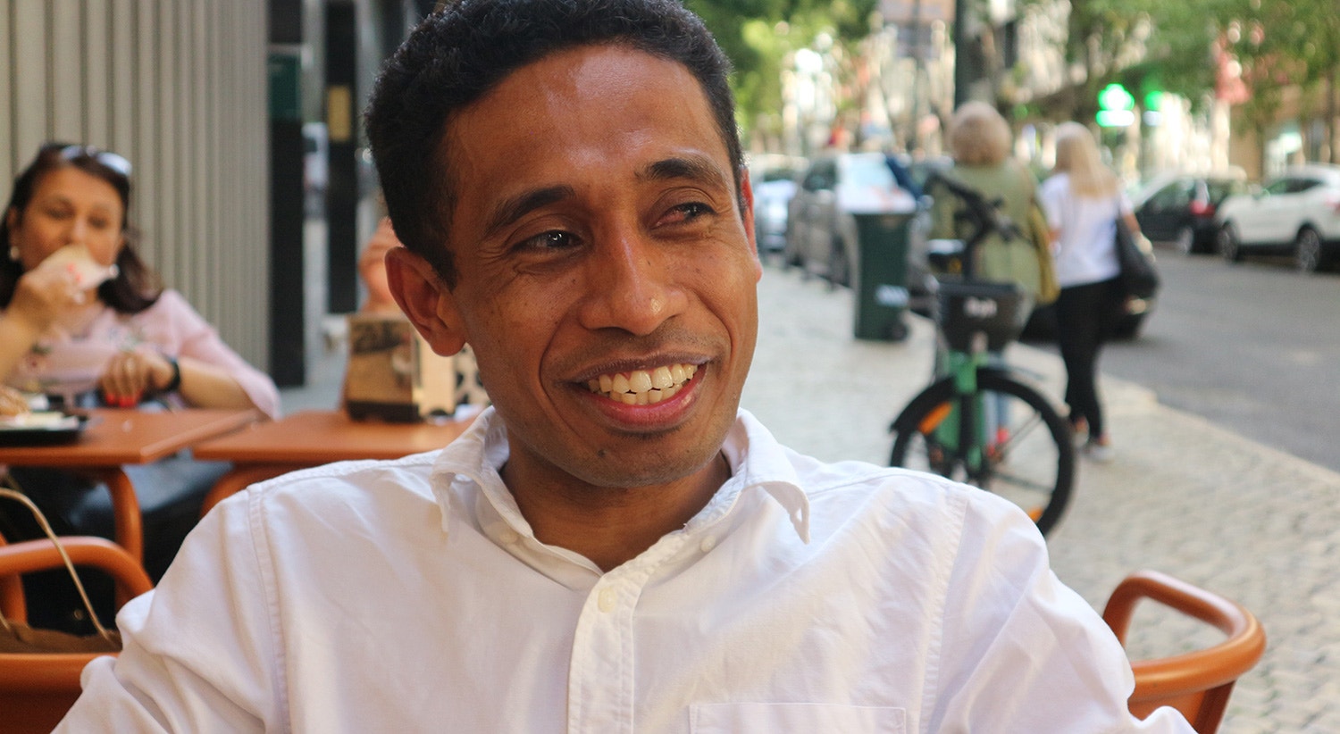   &ldquo;N&atilde;o &eacute; preciso ser padre para evangelizar. Podemos ser leigos&rdquo; 