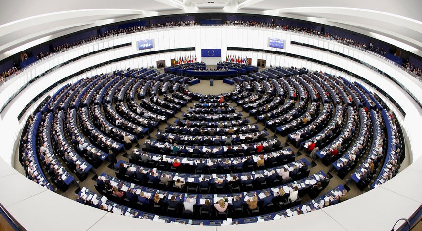 Quanto ganha um eurodeputado?