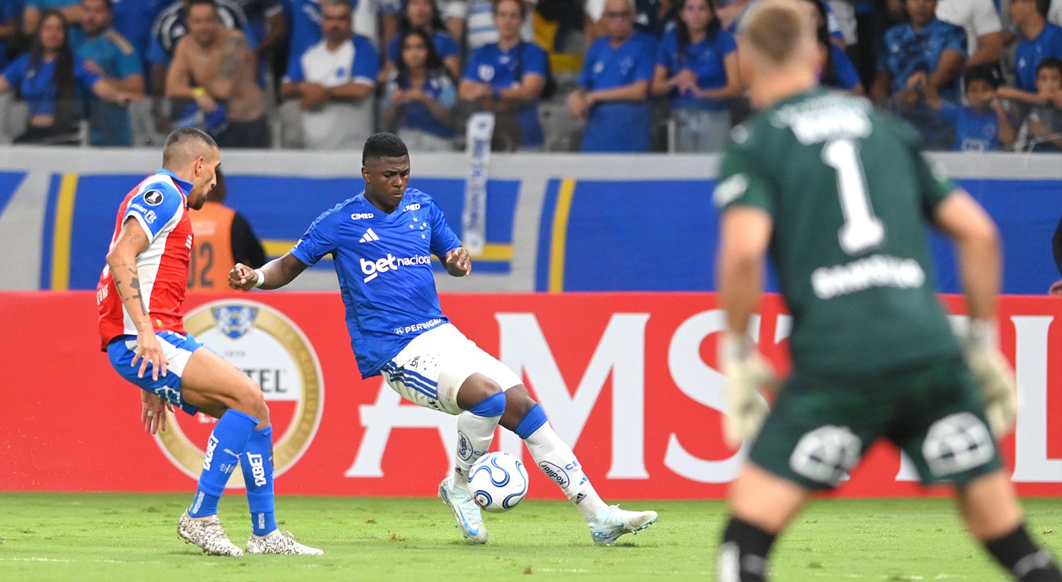 Cruzeiro perde na Taça Libertadores