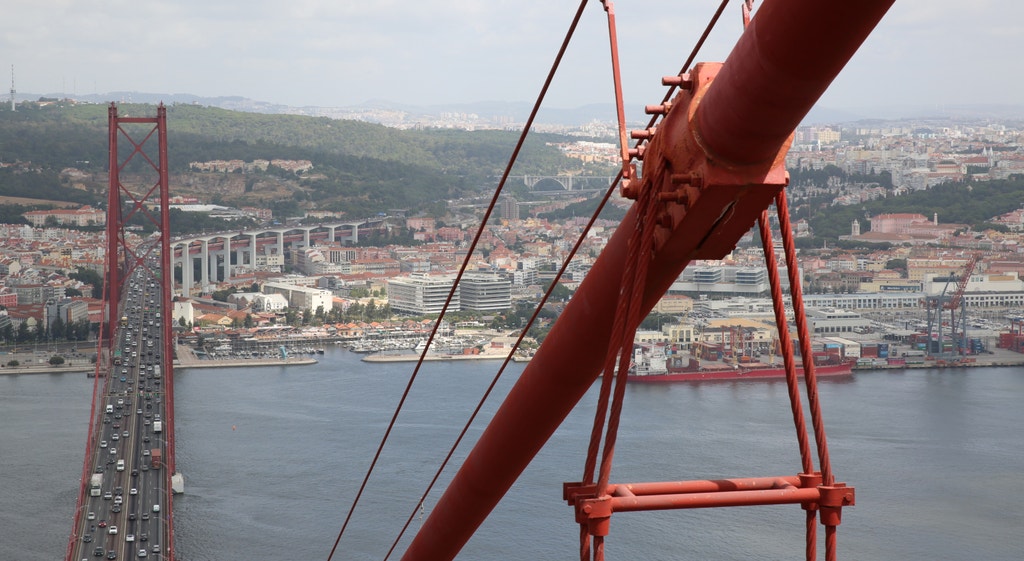 60 anos da Ponte 25 de Abril. Histórias que não se veem