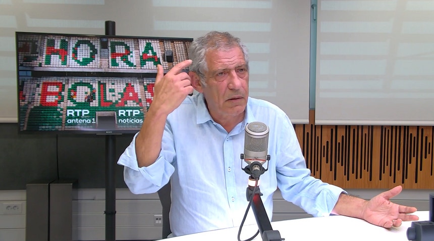 Fernando Santos assume que montou a equipa à volta de Ronaldo. 