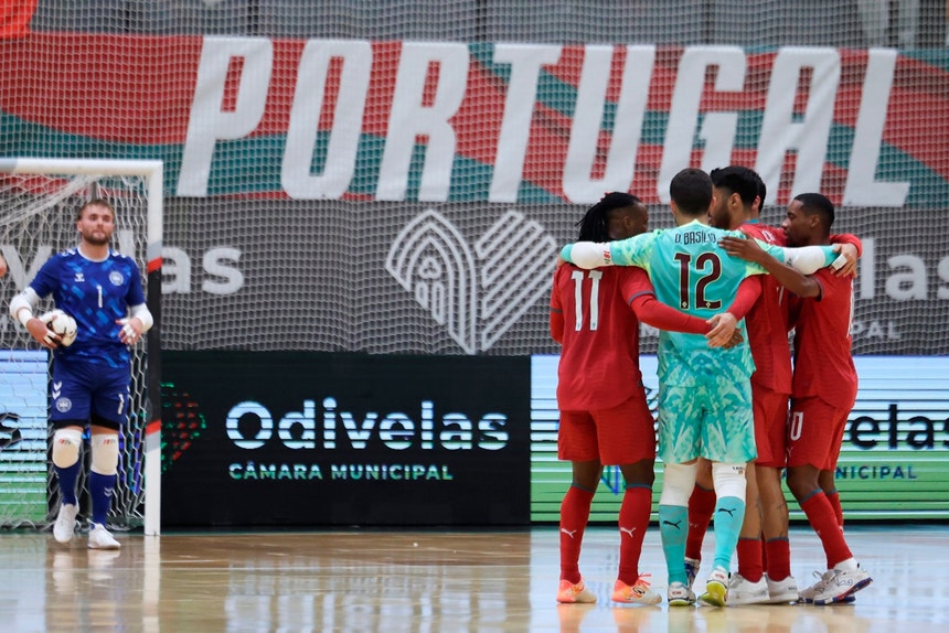 Portugal inicia caminho para o Mundial de futsal com dezena à Dinamarca