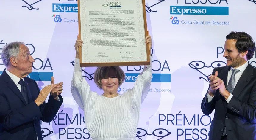 Chronicles by Lídia Jorge published in the newspaper El País arrive in bookstores