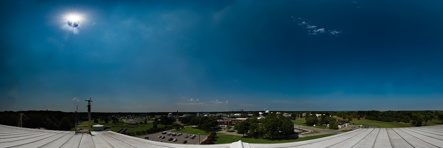  Foto: Harlen Capen e George Homich - NASA Langley 