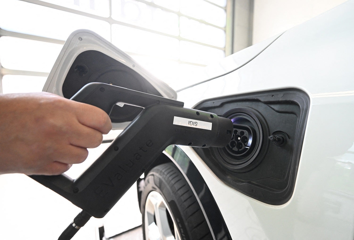AIE recomenda apoios à compra de veículos elétricos usados em Portugal