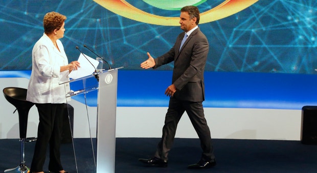 Os dois candidatos à presidência do Brasil participam hoje no último debate televisivo 
