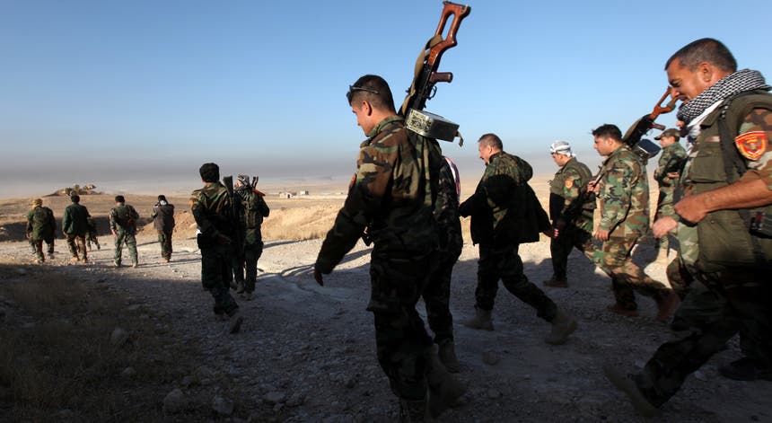 Combatentes Peshmerga avançam em direcção a Mosul. Foto: Azad Lashkari - Reuters