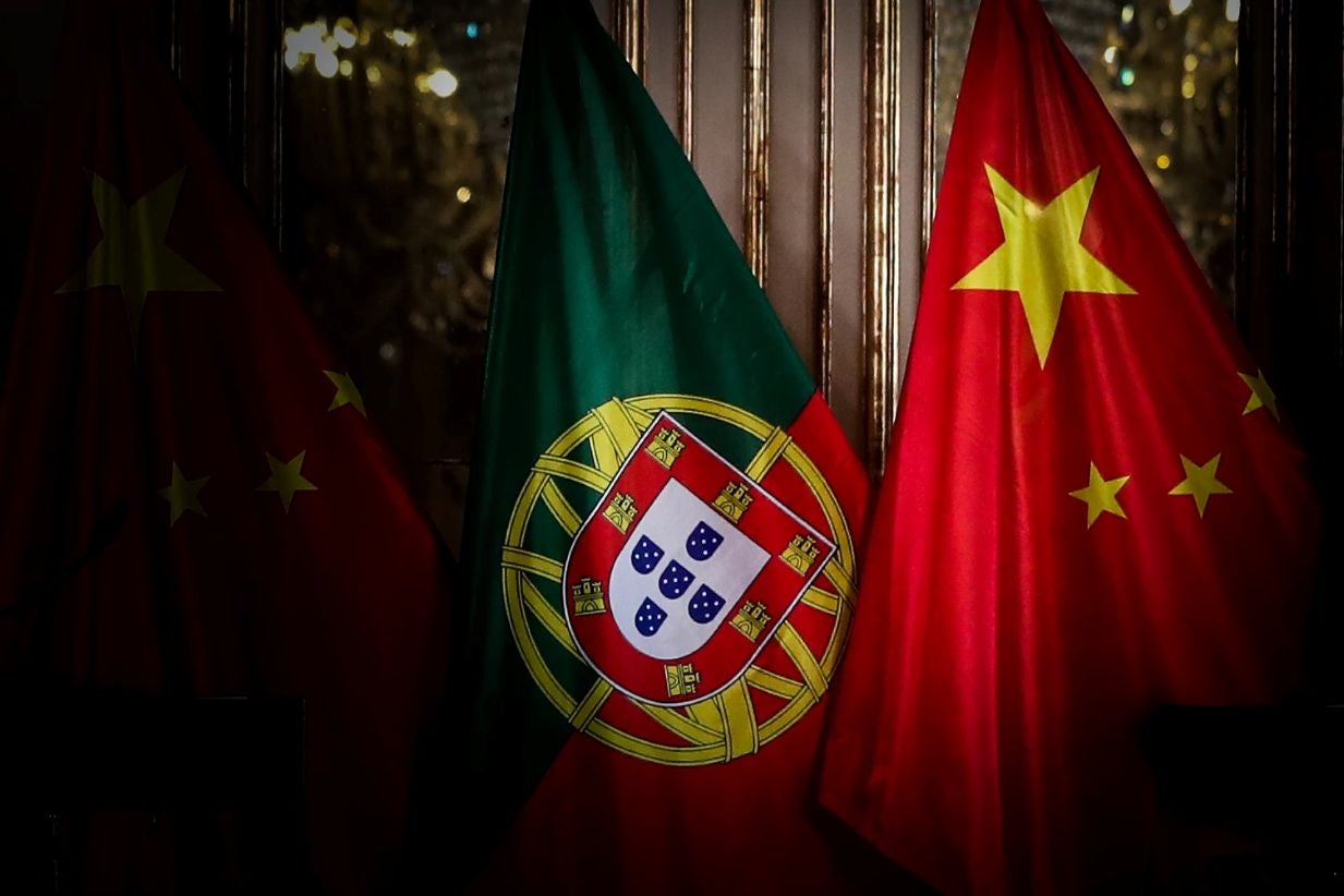 Portugal must resist pressures to reduce ties with China, warns Martins da Cruz