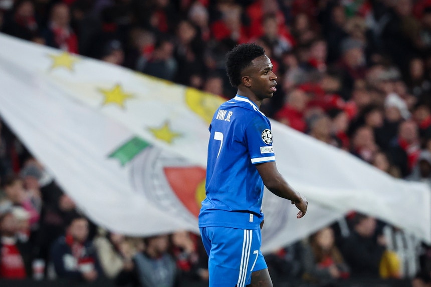 Imagem de Benfica abre investigação a gestos das bancadas para jogadores do Real Madrid